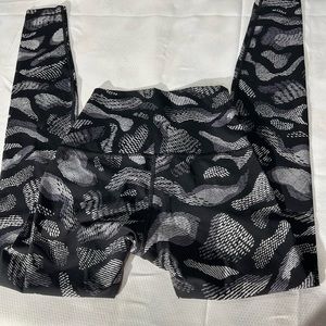 Lululemon Leggings Size Small No Flaws